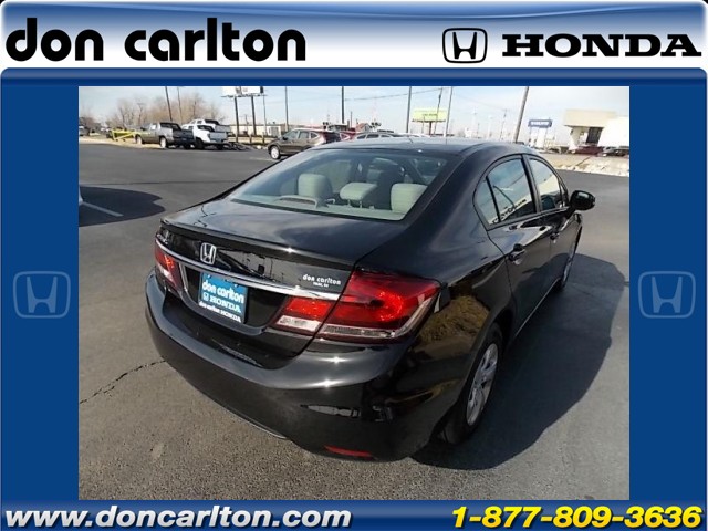 Honda Civic 2013 photo 2