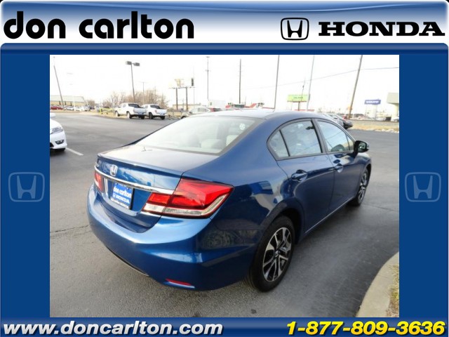 Honda Civic 2013 photo 2