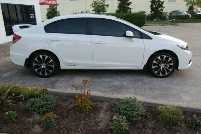 Honda Civic 2013 photo 2