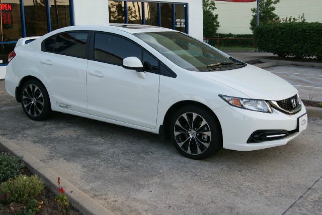 Honda Civic 2013 photo 3