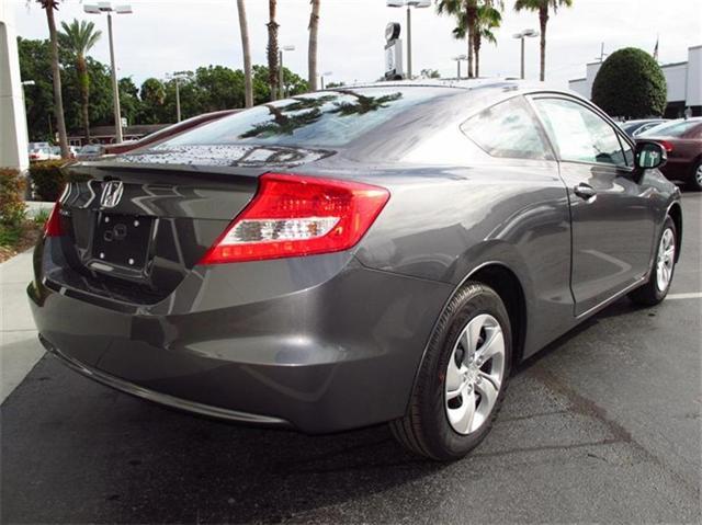Honda Civic 2013 photo 2