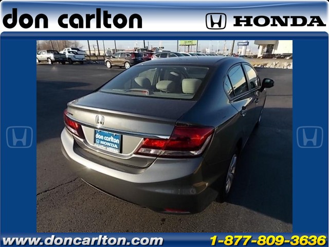 Honda Civic 2013 photo 2