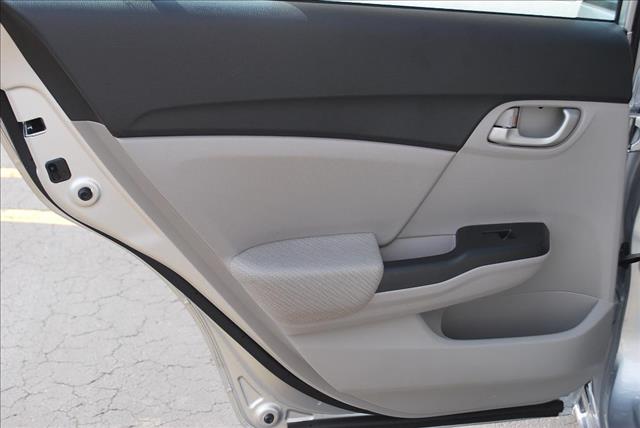 Honda Civic 2013 photo 19