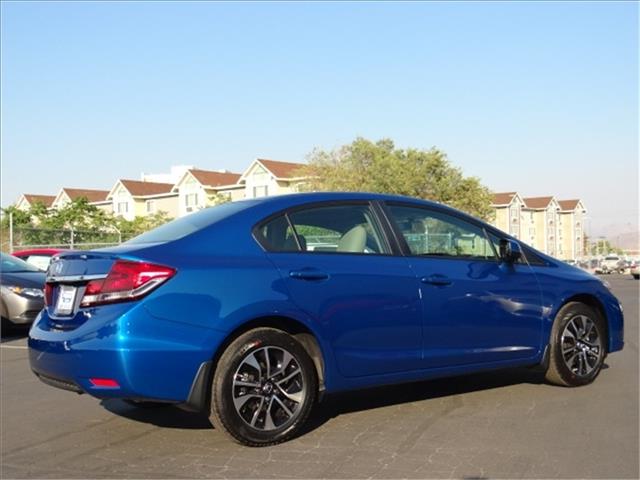 Honda Civic 2013 photo 3