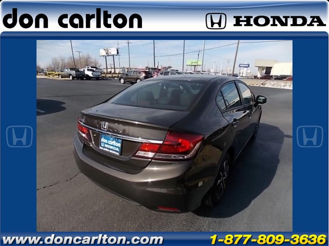 Honda Civic 2013 photo 2