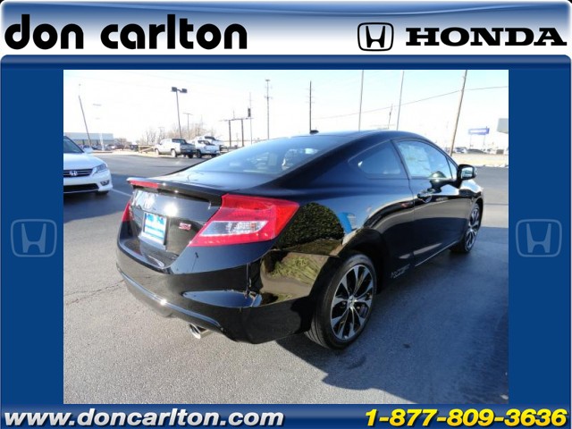 Honda Civic 2013 photo 2
