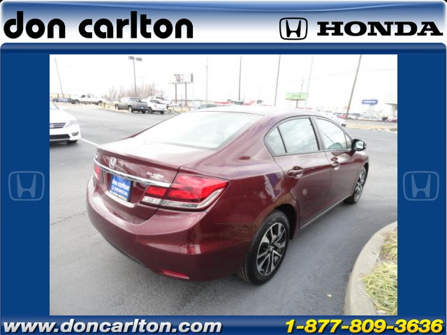 Honda Civic 2013 photo 2