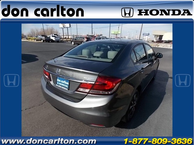 Honda Civic 2013 photo 2