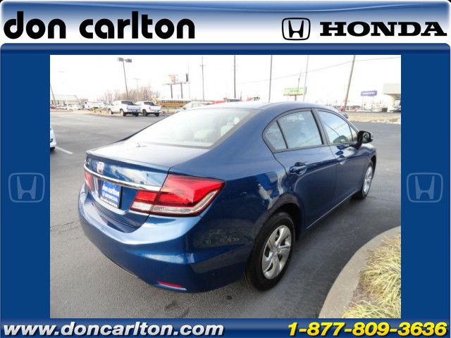 Honda Civic 2013 photo 2