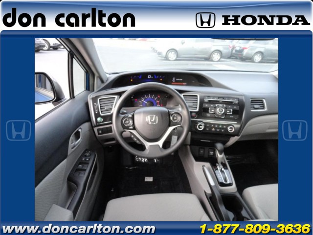 Honda Civic 2013 photo 3