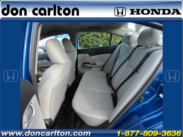 Honda Civic 2013 photo 4