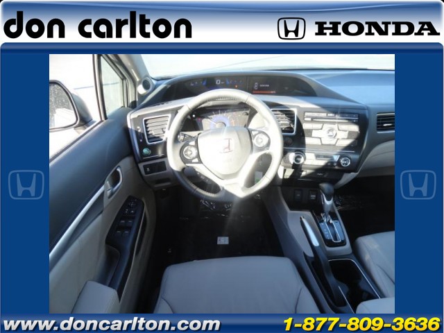 Honda Civic 2013 photo 3