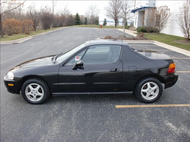 Honda Civic del SOL Regular Cab Long Bed Coupe