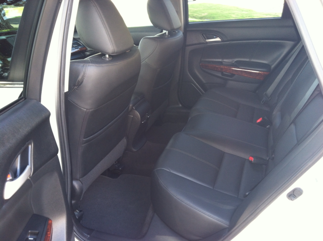 Honda Crosstour 2012 photo 1