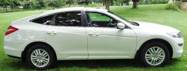 Honda Crosstour 2012 photo 3