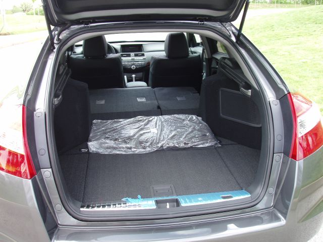 Honda Crosstour 2012 photo 13