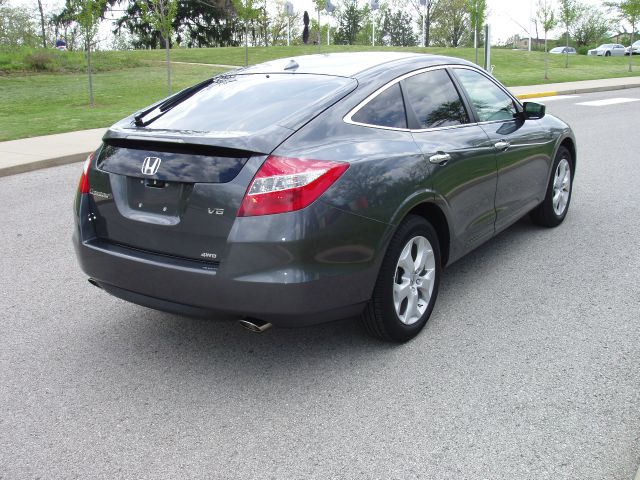 Honda Crosstour 2012 photo 15