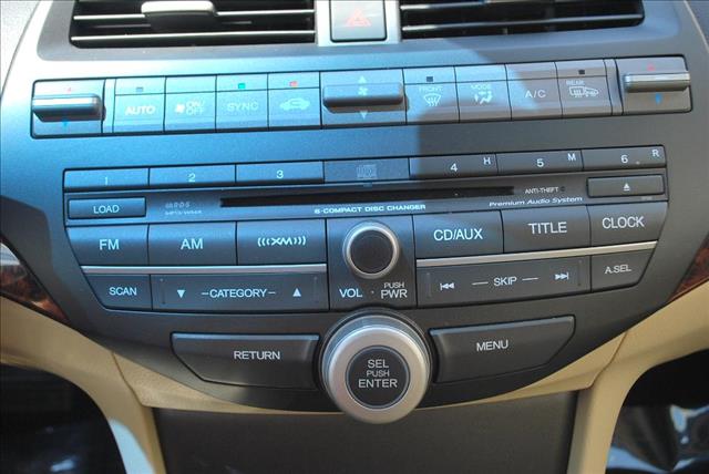 Honda Crosstour 2012 photo 19