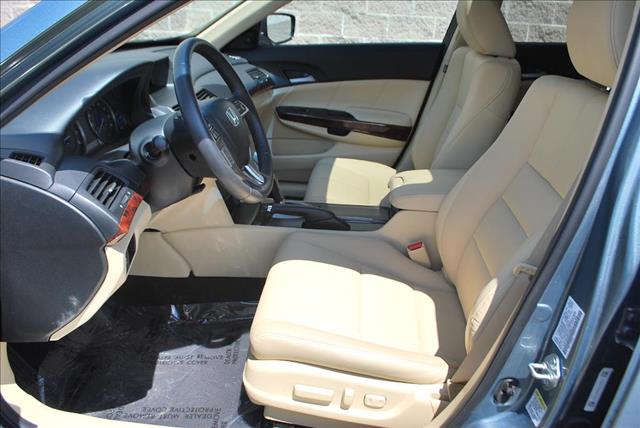 Honda Crosstour 2012 photo 28