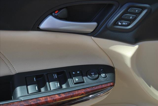 Honda Crosstour 2012 photo 30