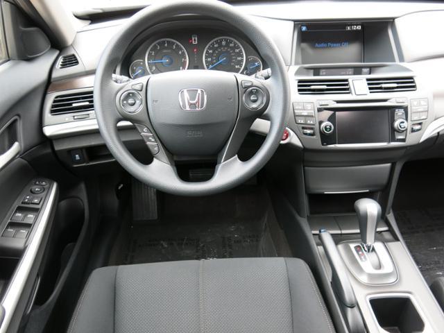 Honda Crosstour 2013 photo 2