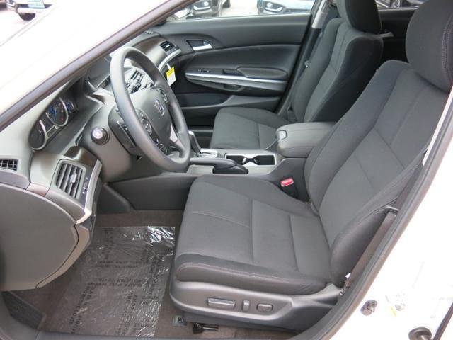 Honda Crosstour 2013 photo 3