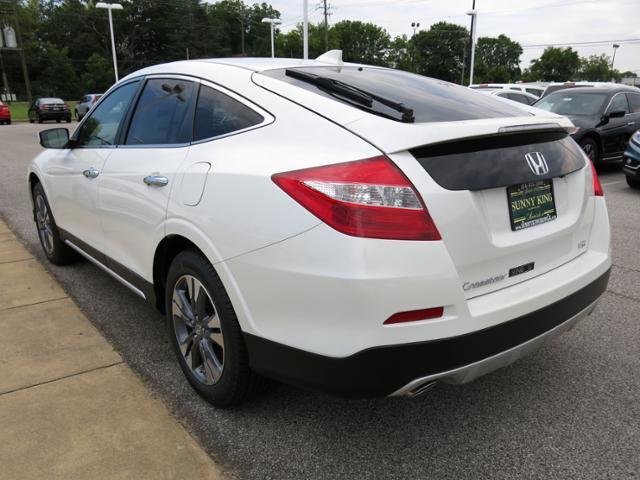 Honda Crosstour 2013 photo 4