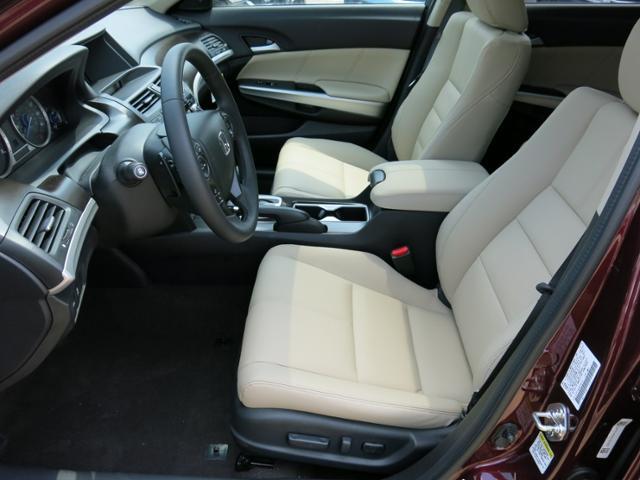 Honda Crosstour 2013 photo 1