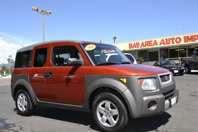 Honda Element SL Pickup 4D 5 1/2 Ft SUV