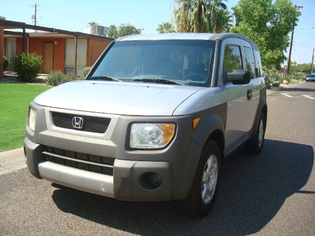 Honda Element 2003 photo 3
