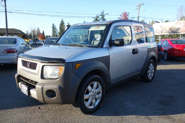 Honda Element 2003 photo 1