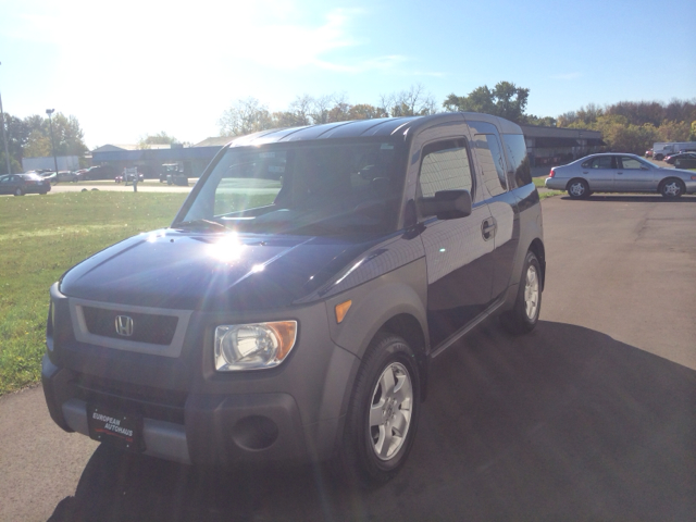 Honda Element 2003 photo 4