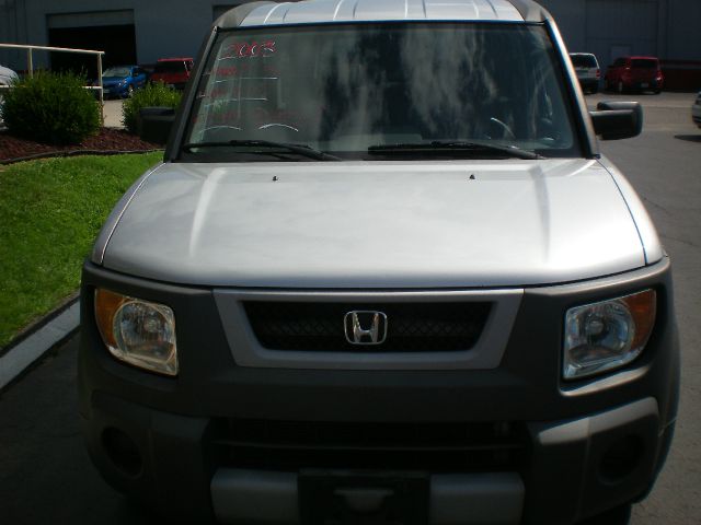 Honda Element 2003 photo 0