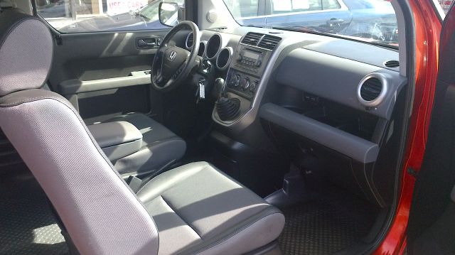 Honda Element 2003 photo 3