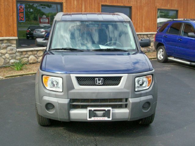Honda Element 2003 photo 3