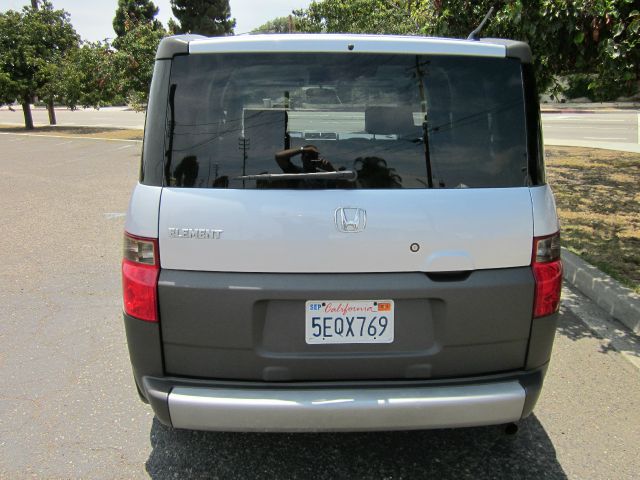 Honda Element 2003 photo 1