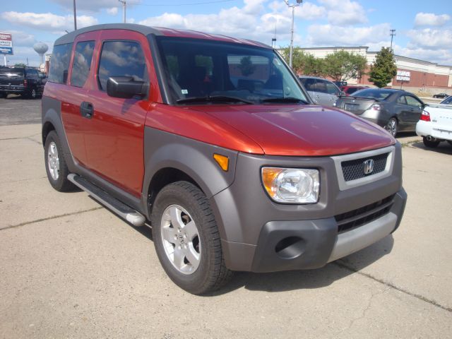 Honda Element 2003 photo 4