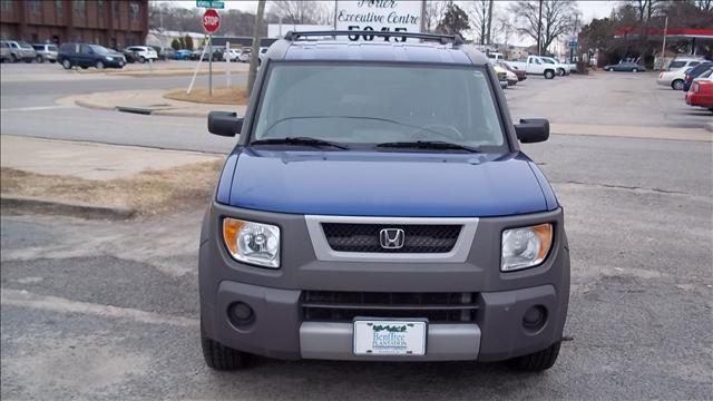 Honda Element 2004 photo 1