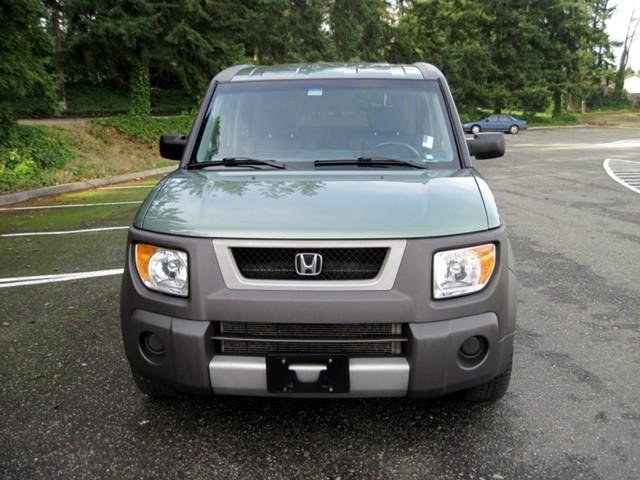 Honda Element 2004 photo 1