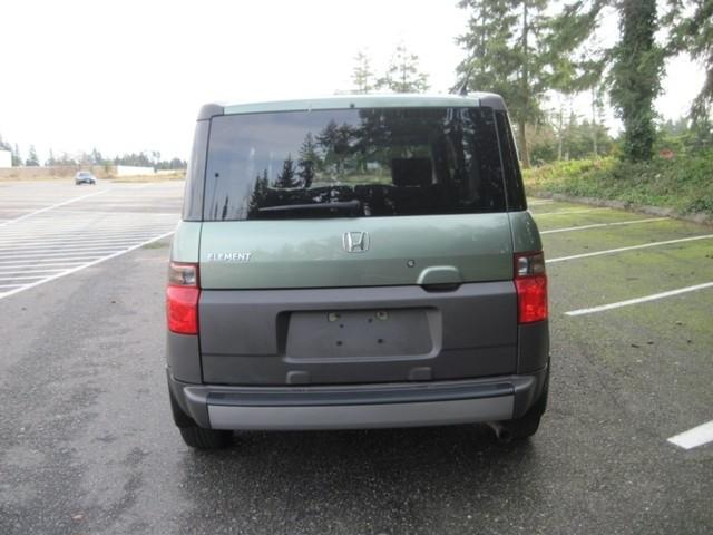 Honda Element 2004 photo 4