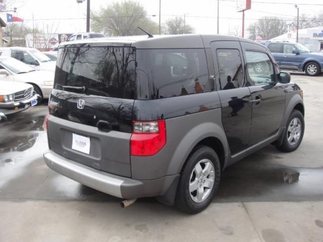 Honda Element 2004 photo 5