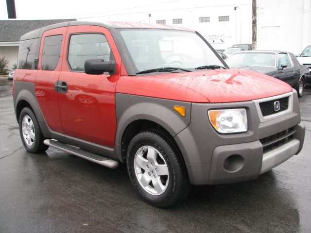 Honda Element 2004 photo 1