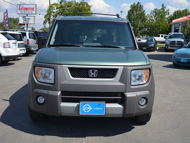 Honda Element 2004 photo 3