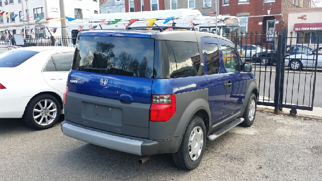 Honda Element 2004 photo 1