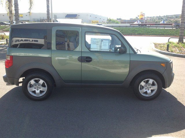 Honda Element 2004 photo 4