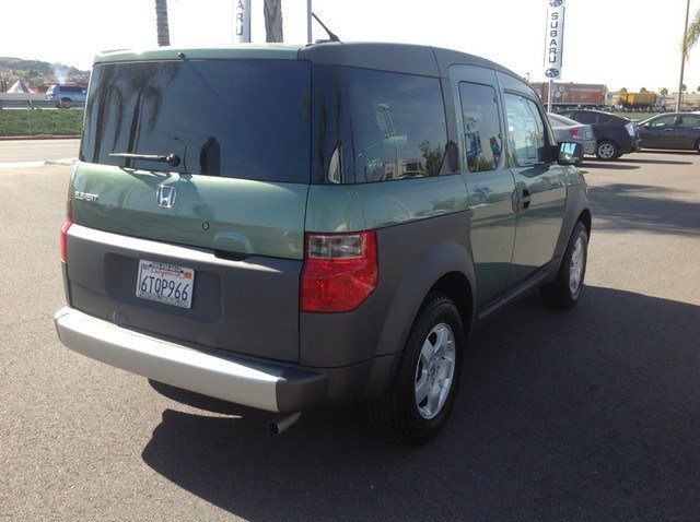 Honda Element 2004 photo 5