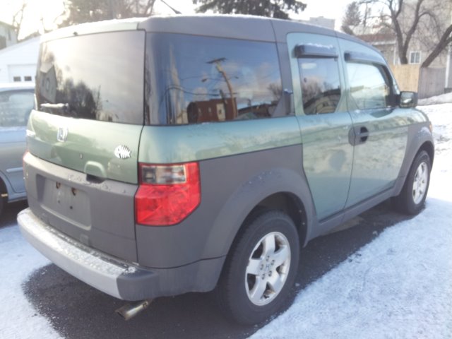 Honda Element 2004 photo 1