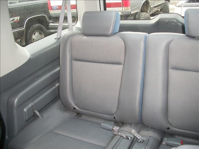 Honda Element 2004 photo 3