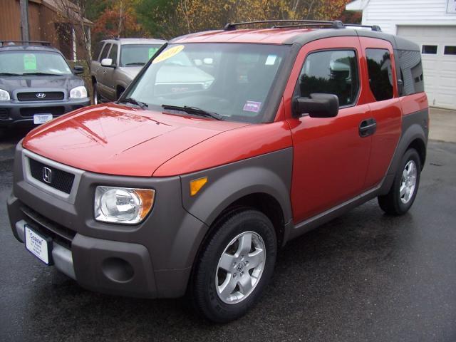 Honda Element 2004 photo 1