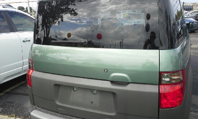 Honda Element Challenger SUV